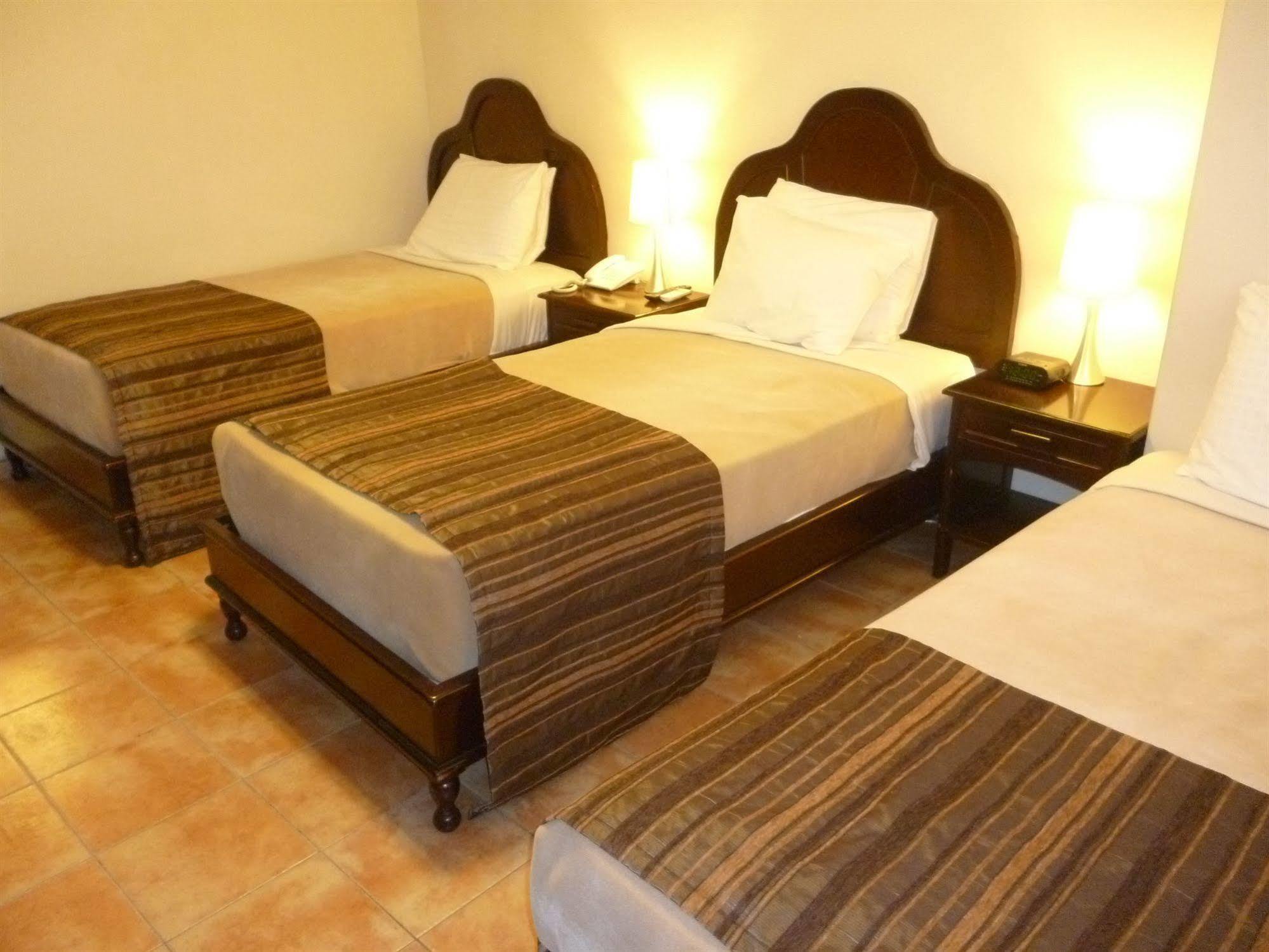 Hotel Avila Panama Exteriör bild