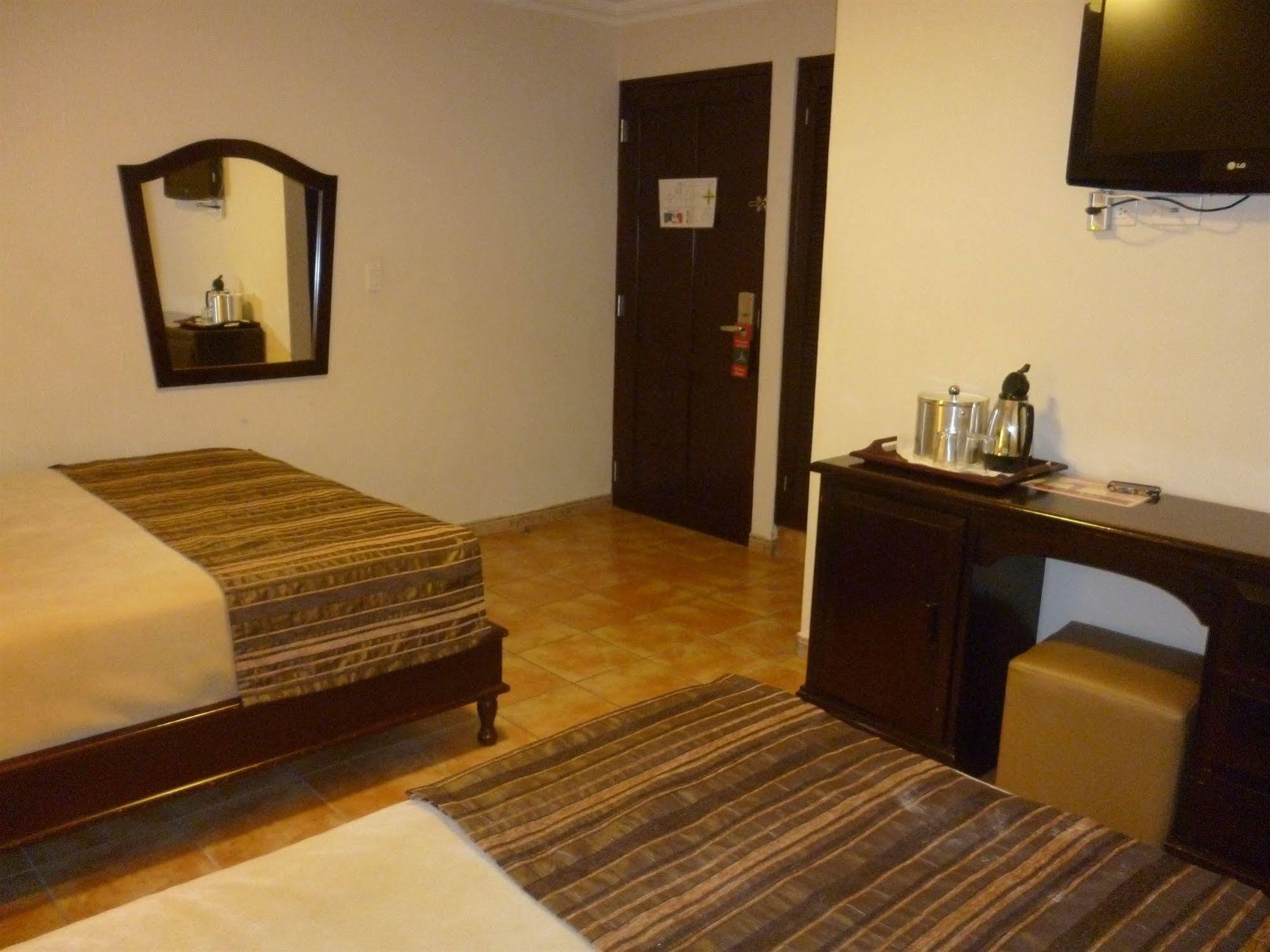 Hotel Avila Panama Exteriör bild